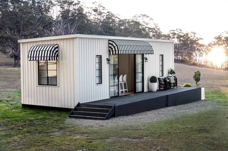 Single Storey Stackable Steel Container